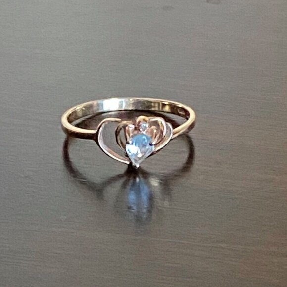 Vintage Marked 10K Yellow Gold HeartRing w/Aquamarine & Diamond Chip Broken READ - Picture 3 of 15